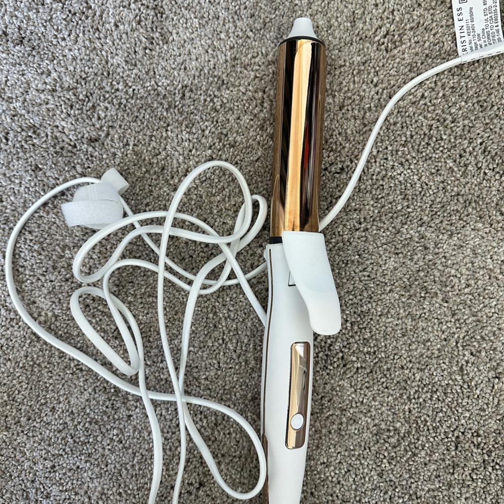 Kristin Ess Titanium Curling Iron 1 1/4”